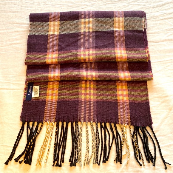Reitmans Plaid Scarf - Picture 1 of 2